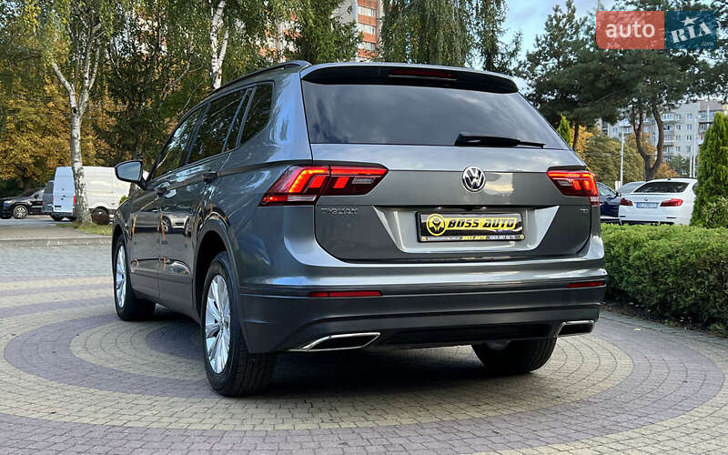 Внедорожник / Кроссовер Volkswagen Tiguan 2018 в Львове