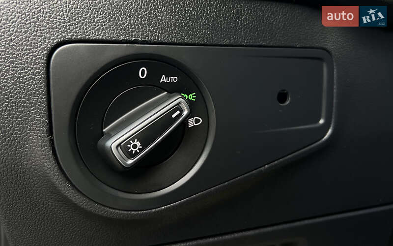 Внедорожник / Кроссовер Volkswagen Tiguan 2018 в Львове