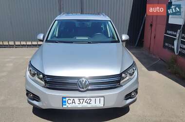 Позашляховик / Кросовер Volkswagen Tiguan 2012 в Черкасах