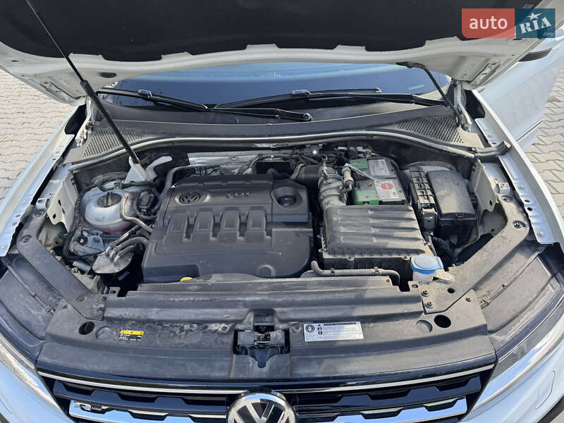 Внедорожник / Кроссовер Volkswagen Tiguan 2017 в Черновцах фото 28 Внедорожник / Кроссовер Volkswagen Tiguan 2017 в Черновцах