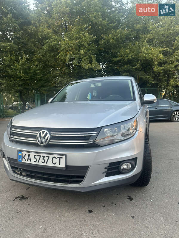 Внедорожник / Кроссовер Volkswagen Tiguan 2012 в Львове