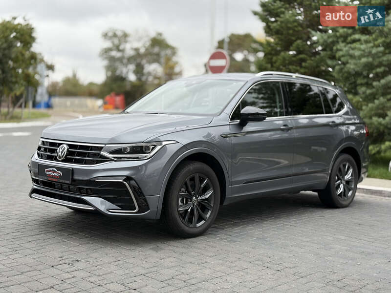 Внедорожник / Кроссовер Volkswagen Tiguan 2024 в Одессе