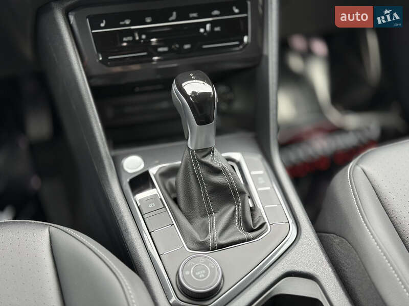 Внедорожник / Кроссовер Volkswagen Tiguan 2024 в Одессе