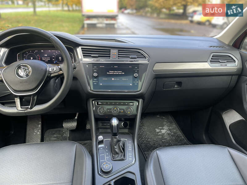 Внедорожник / Кроссовер Volkswagen Tiguan 2020 в Львове