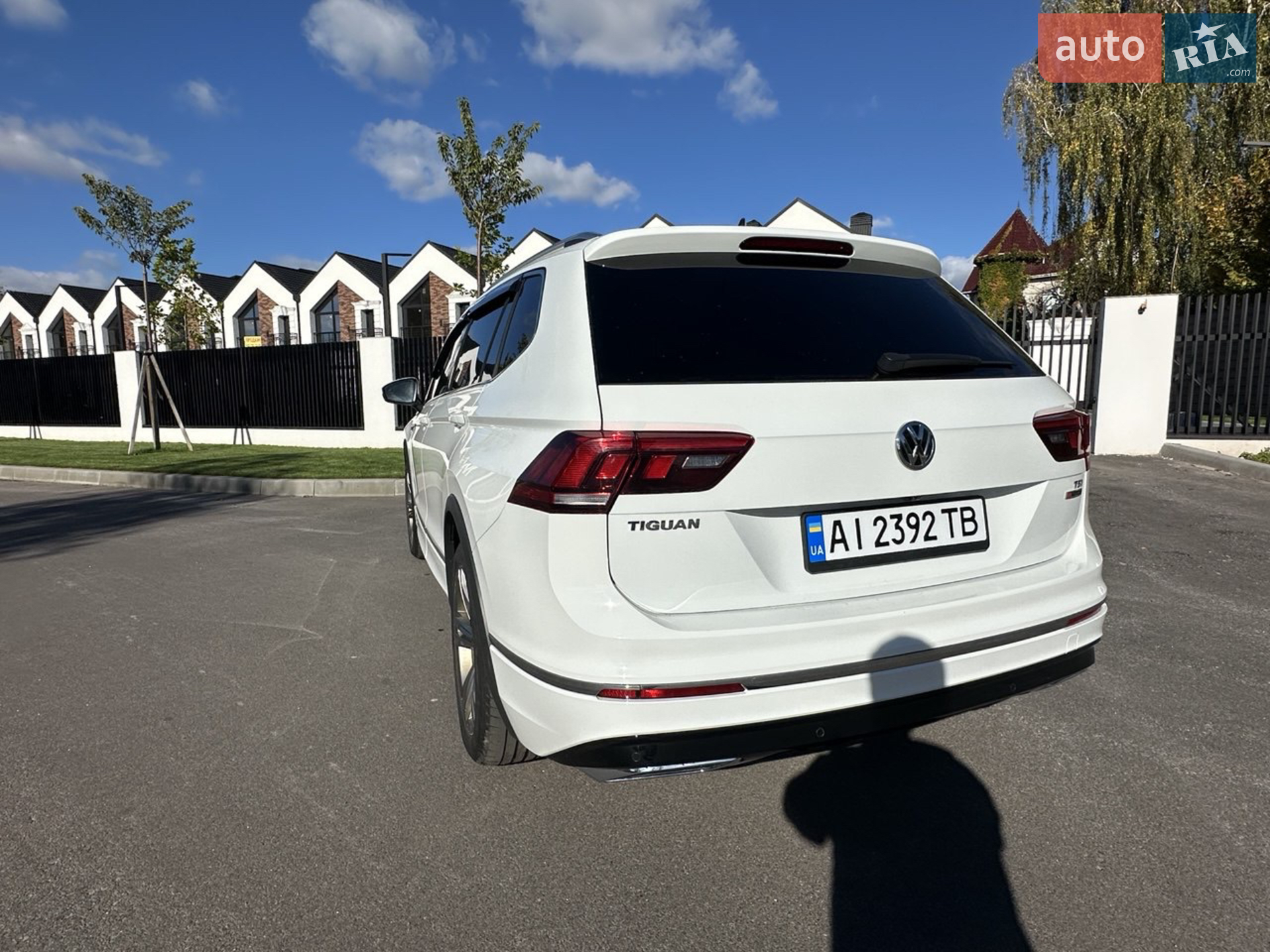 2018 Volkswagen Tiguan - мініатюра 3