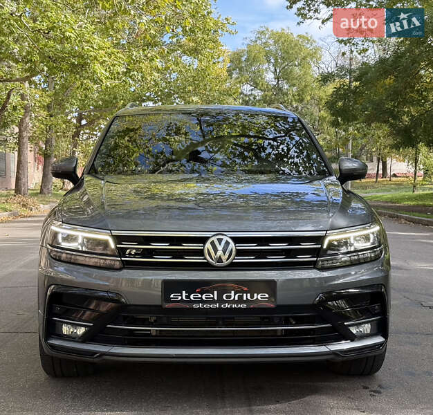 Внедорожник / Кроссовер Volkswagen Tiguan 2018 в Николаеве