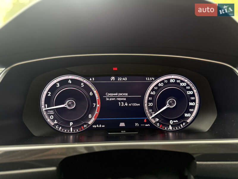 Внедорожник / Кроссовер Volkswagen Tiguan 2018 в Николаеве