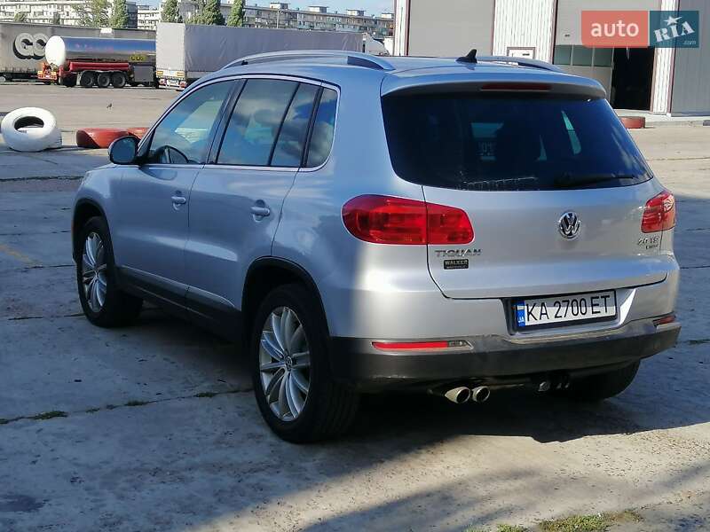 Volkswagen Tiguan 2011