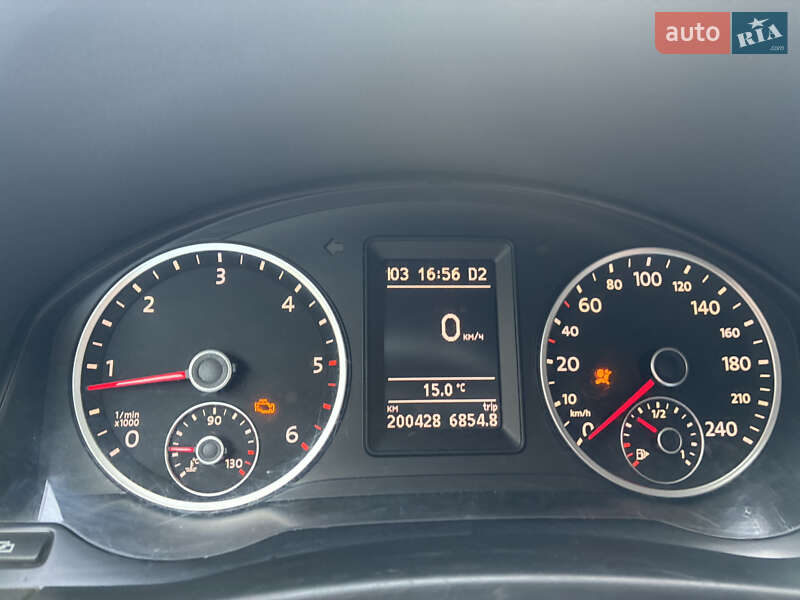 Внедорожник / Кроссовер Volkswagen Tiguan 2010 в Киеве