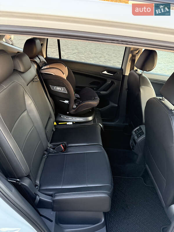 Внедорожник / Кроссовер Volkswagen Tiguan 2020 в Харькове фото 13 Внедорожник / Кроссовер Volkswagen Tiguan 2020 в Харькове