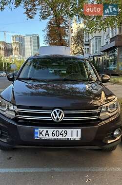 Внедорожник / Кроссовер Volkswagen Tiguan 2015 в Киеве