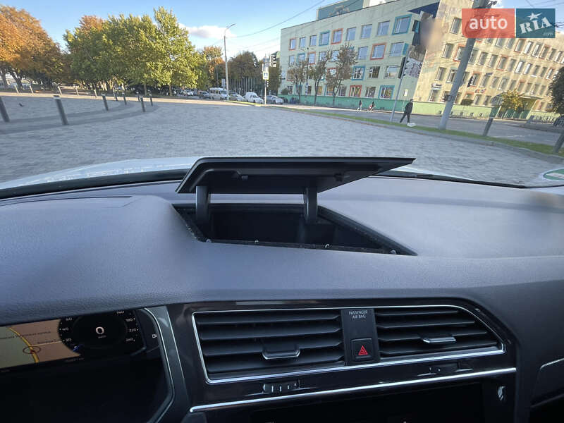 Позашляховик / Кросовер Volkswagen Tiguan 2020 в Дніпрі