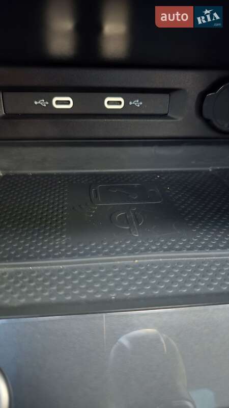 Внедорожник / Кроссовер Volkswagen Tiguan 2023 в Изюме