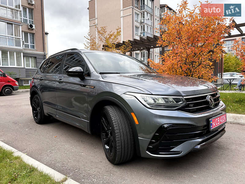 Внедорожник / Кроссовер Volkswagen Tiguan 2024 в Киеве