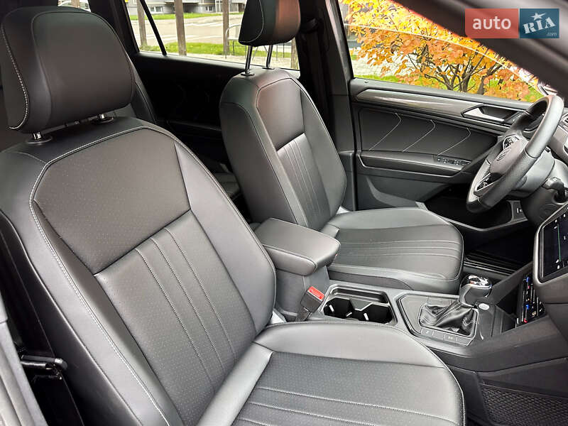 Внедорожник / Кроссовер Volkswagen Tiguan 2024 в Киеве