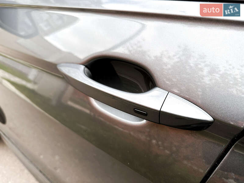 Внедорожник / Кроссовер Volkswagen Tiguan 2024 в Киеве