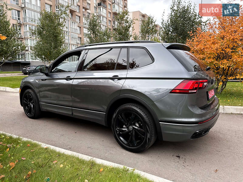 Внедорожник / Кроссовер Volkswagen Tiguan 2024 в Киеве