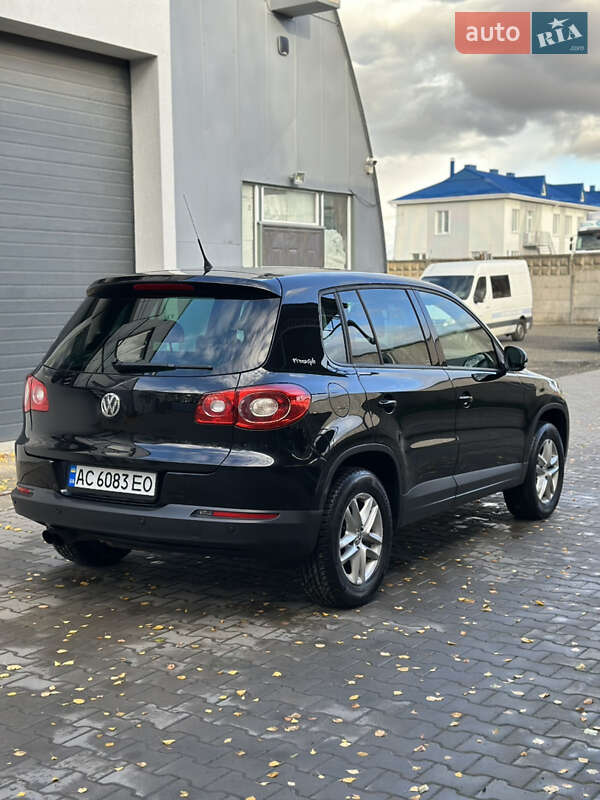 Внедорожник / Кроссовер Volkswagen Tiguan 2011 в Луцке фото 8 Внедорожник / Кроссовер Volkswagen Tiguan 2011 в Луцке