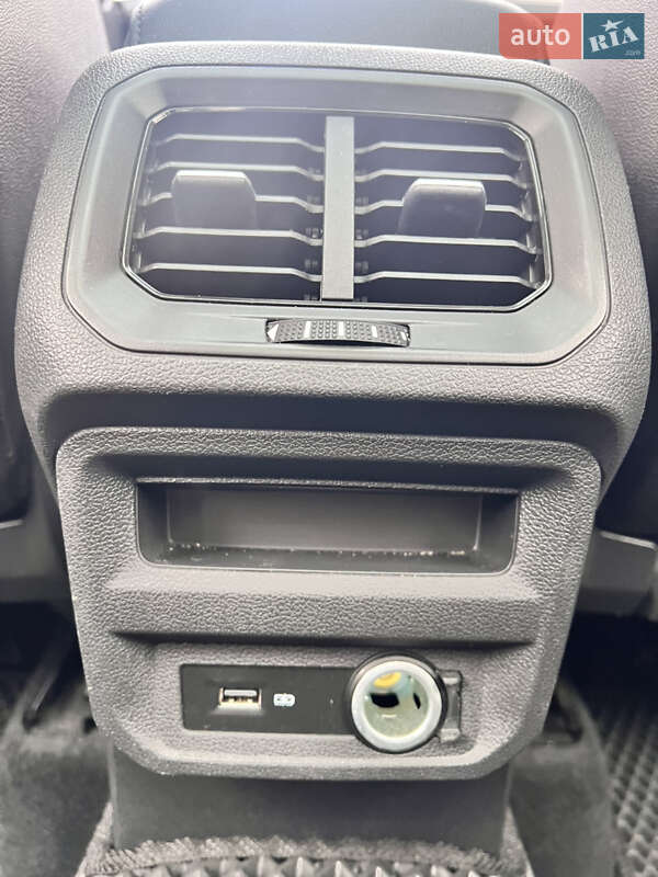 Позашляховик / Кросовер Volkswagen Tiguan 2019 в Києві