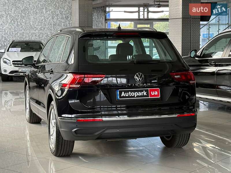 Внедорожник / Кроссовер Volkswagen Tiguan 2021 в Одессе