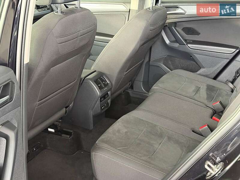 Внедорожник / Кроссовер Volkswagen Tiguan 2021 в Одессе