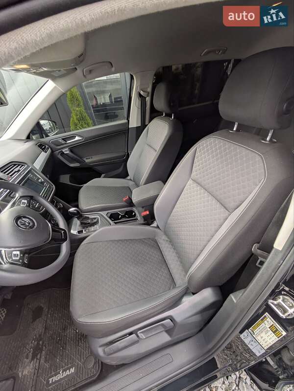 Внедорожник / Кроссовер Volkswagen Tiguan 2020 в Львове