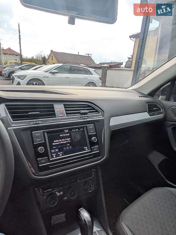 Внедорожник / Кроссовер Volkswagen Tiguan 2020 в Львове