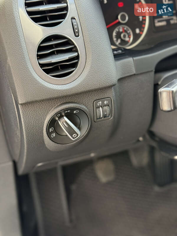 Внедорожник / Кроссовер Volkswagen Tiguan 2012 в Львове фото 23 Внедорожник / Кроссовер Volkswagen Tiguan 2012 в Львове