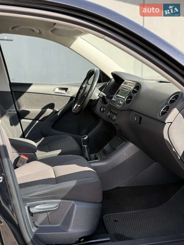 Внедорожник / Кроссовер Volkswagen Tiguan 2012 в Львове фото 29 Внедорожник / Кроссовер Volkswagen Tiguan 2012 в Львове
