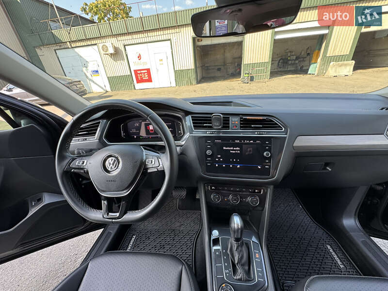Внедорожник / Кроссовер Volkswagen Tiguan 2021 в Днепре