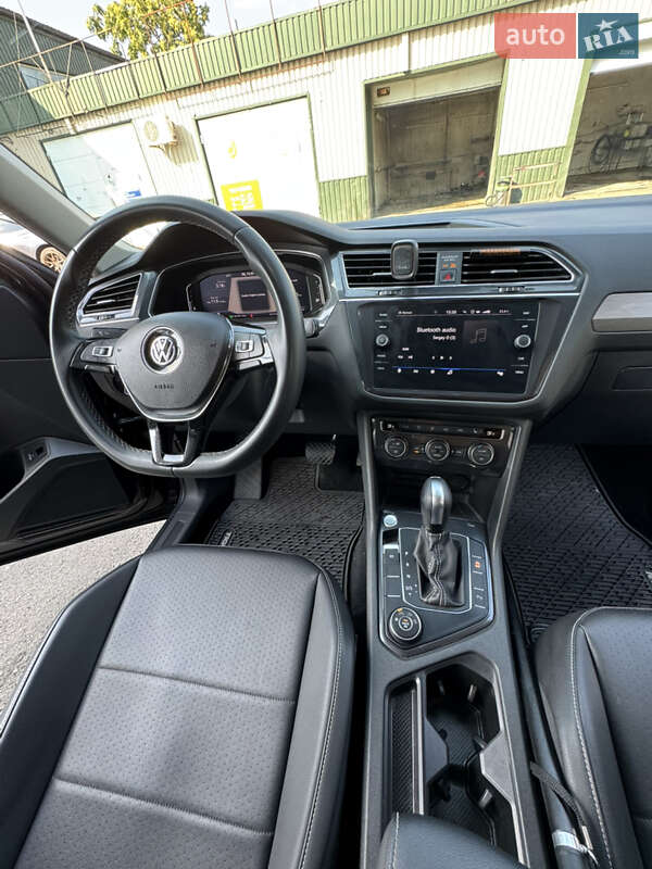 Внедорожник / Кроссовер Volkswagen Tiguan 2021 в Днепре