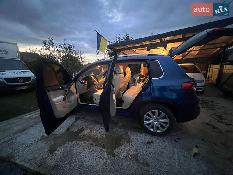 Внедорожник / Кроссовер Volkswagen Tiguan 2008 в Львове