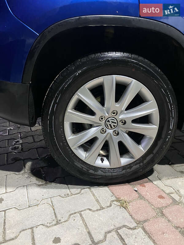 Внедорожник / Кроссовер Volkswagen Tiguan 2008 в Львове