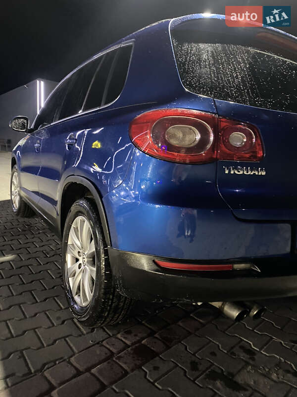 Внедорожник / Кроссовер Volkswagen Tiguan 2008 в Львове