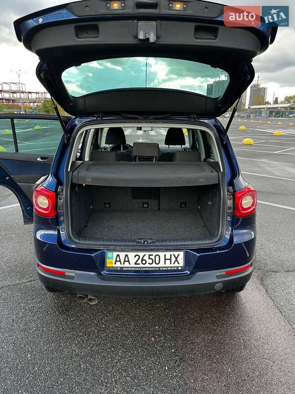 Внедорожник / Кроссовер Volkswagen Tiguan 2008 в Киеве фото 3 Внедорожник / Кроссовер Volkswagen Tiguan 2008 в Киеве