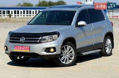 Внедорожник / Кроссовер Volkswagen Tiguan 2012 в Одессе