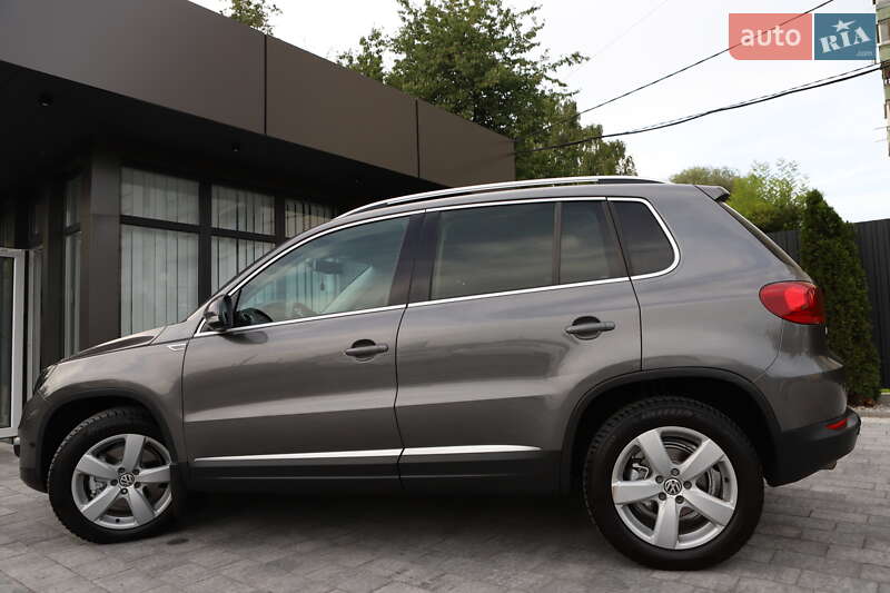 Внедорожник / Кроссовер Volkswagen Tiguan 2014 в Дрогобыче