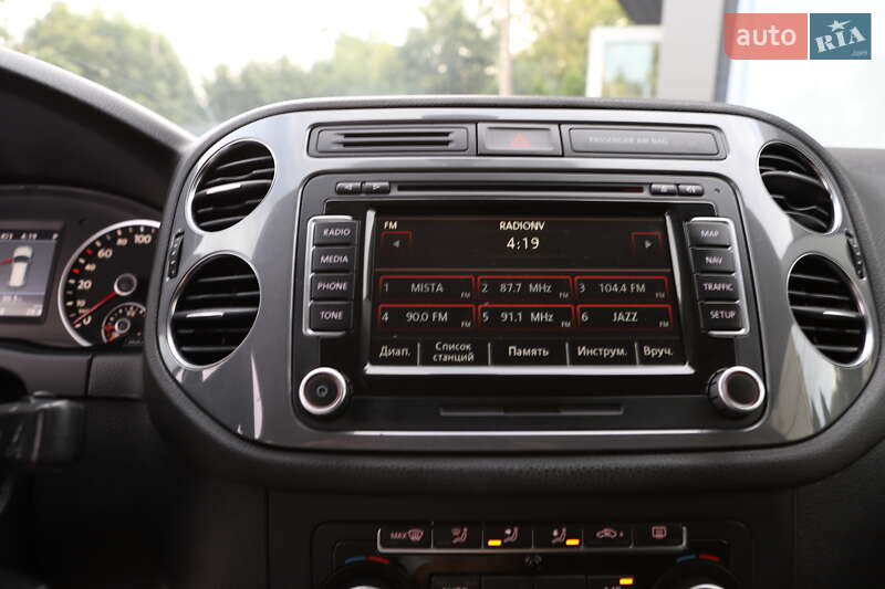 Внедорожник / Кроссовер Volkswagen Tiguan 2014 в Дрогобыче