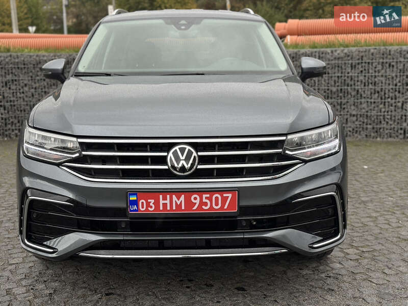 Позашляховик / Кросовер Volkswagen Tiguan 2024 в Львові