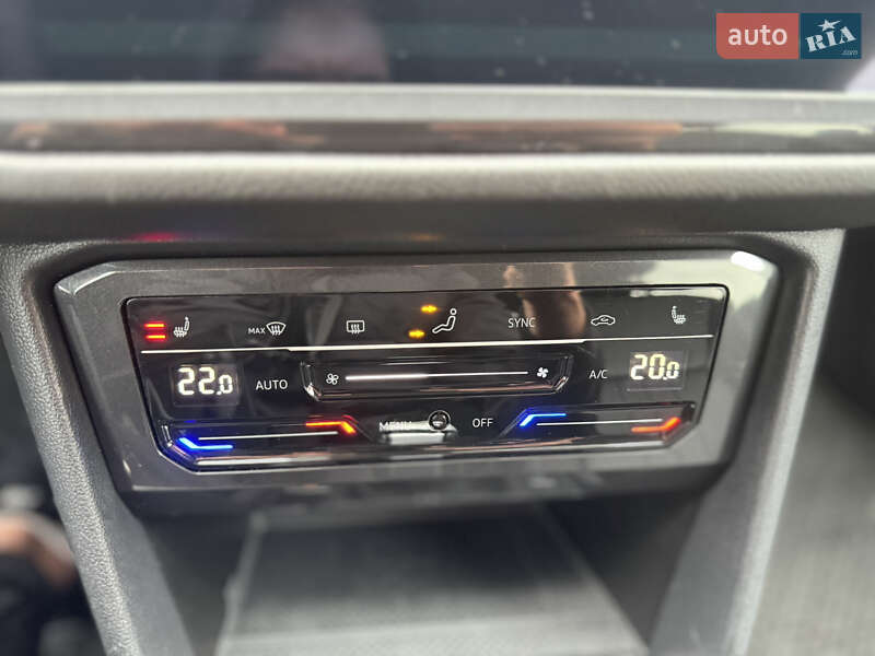 Позашляховик / Кросовер Volkswagen Tiguan 2024 в Львові