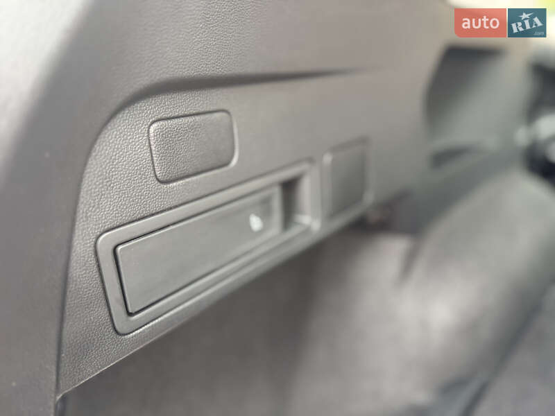 Позашляховик / Кросовер Volkswagen Tiguan 2024 в Львові