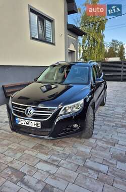 Внедорожник / Кроссовер Volkswagen Tiguan 2010 в Ковеле