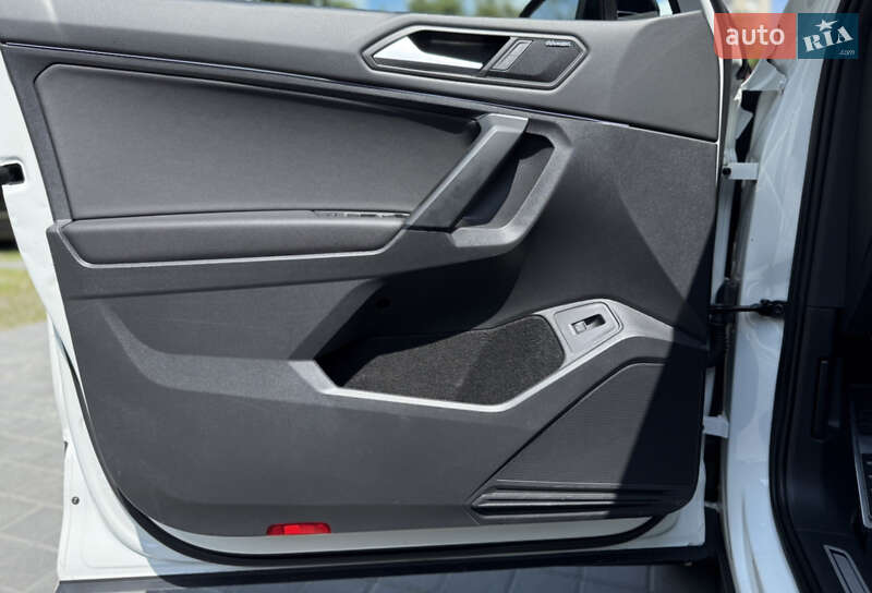 Внедорожник / Кроссовер Volkswagen Tiguan 2019 в Львове фото 24 Внедорожник / Кроссовер Volkswagen Tiguan 2019 в Львове