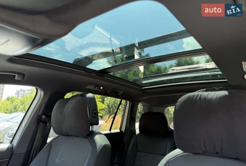 Внедорожник / Кроссовер Volkswagen Tiguan 2019 в Львове фото 35 Внедорожник / Кроссовер Volkswagen Tiguan 2019 в Львове