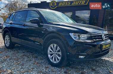 Внедорожник / Кроссовер Volkswagen Tiguan 2017 в Коломые