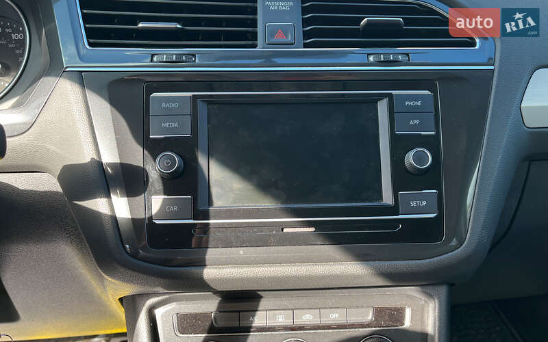 Внедорожник / Кроссовер Volkswagen Tiguan 2017 в Коломые