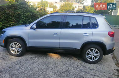 Volkswagen Tiguan 2015