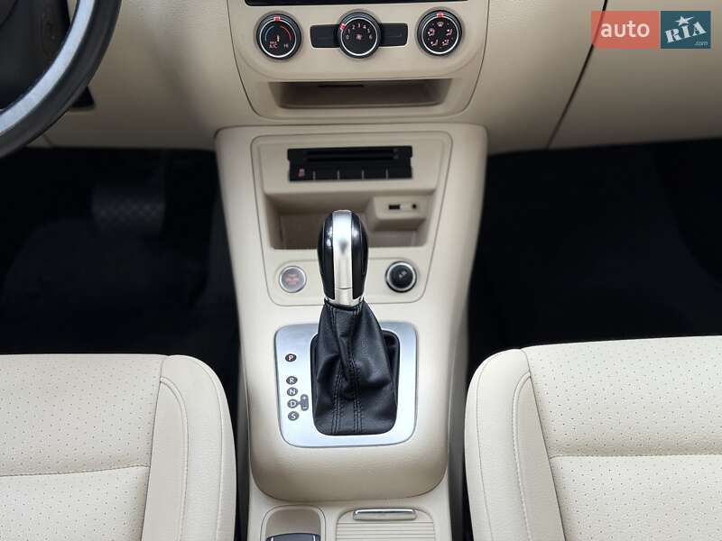 Внедорожник / Кроссовер Volkswagen Tiguan 2017 в Стрые