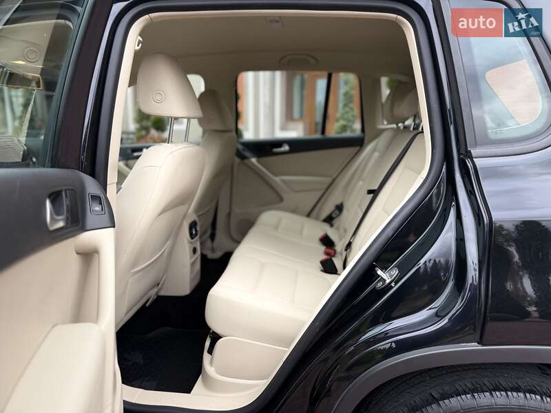 Внедорожник / Кроссовер Volkswagen Tiguan 2017 в Стрые