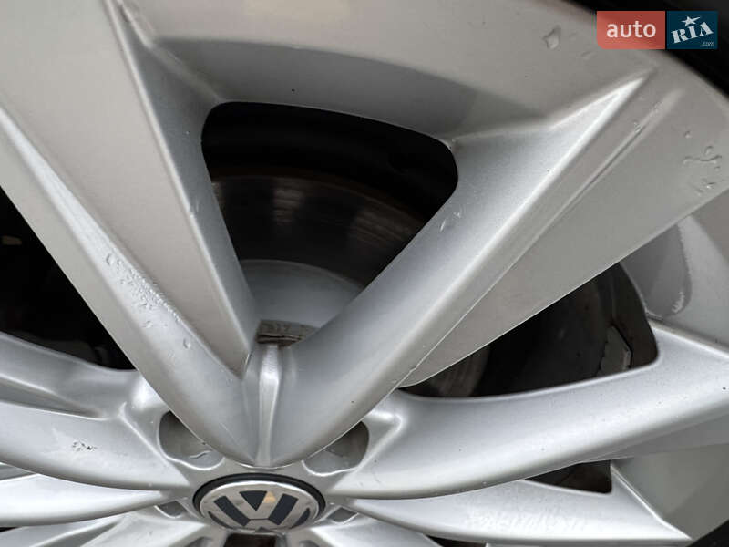 Внедорожник / Кроссовер Volkswagen Tiguan 2013 в Киеве фото 17 Внедорожник / Кроссовер Volkswagen Tiguan 2013 в Киеве